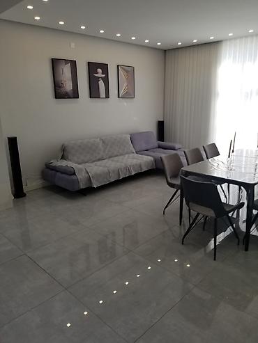 Bağ evlərinin kirayəsi: 270 kv. m, 5 otaqlı — 10