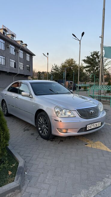 Toyota: Toyota Crown: 2004 г., 4.3 л, Автомат, Бензин, Седан