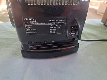 philips xenium x525: FUJITEL FTV-501 mini televizor-radio - Ekran: 5.5" (14 sm) qara-ağ - — 1