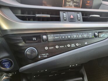 Lexus: Lexus ES: 2020 г., 2.5 л, Вариатор, Гибрид, Седан — 7