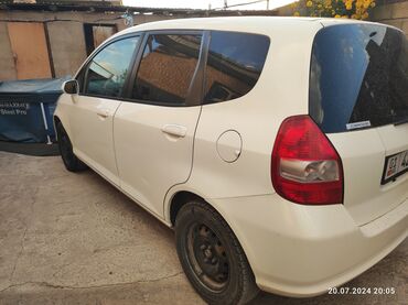 машына ламбаргини: Honda Fit: 2003 г., 1.3 л, Автомат, Бензин