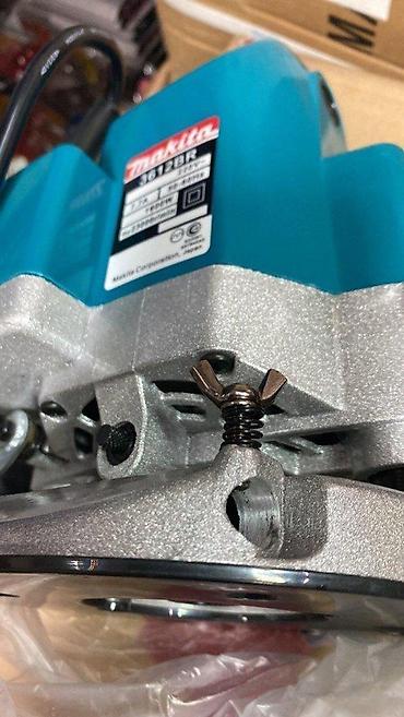 gardena novi sad: MAKITA FREZER GLODALICA ZA DRVO 1600W | Makita frezer-glodalica za — 3