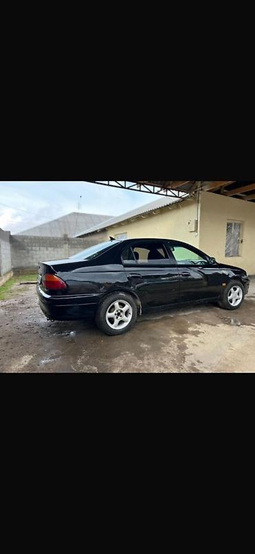 avante 1: Toyota Avensis: 1999 г., 2 л, Механика, Газ, Седан — 5