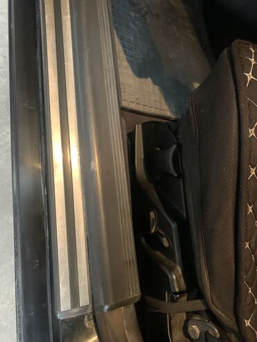 Mercedes-Benz: Mercedes-Benz E-Class: 2001 г., 3.2 л, Автомат, Бензин, Седан — 6