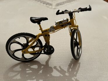 Velosiped aksesuarları: M‑22 “STAR” mini velosiped modelinin dekorativ kolleksiya oyuncağı - — 7