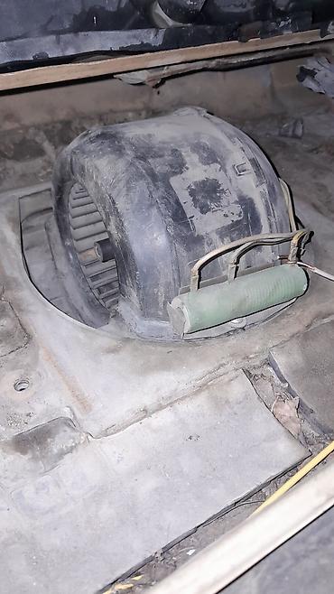 Volkswagen: Volkswagen Passat: 1982 г., 1.6 л, Механика, Бензин, Седан — 74