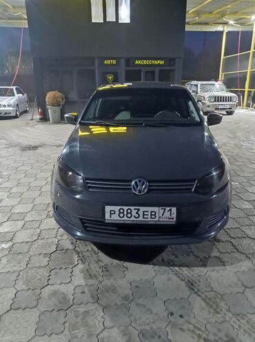 фольксваген: Volkswagen Polo: 2013 г., 1.6 л, Механика, Бензин, Седан