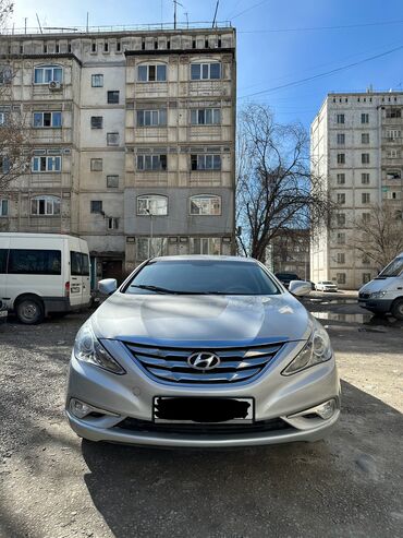 саната 2014: Hyundai Sonata: 2014 г., 2 л, Типтроник, Газ, Седан