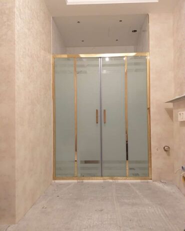Duş kabinaları, arakəsmələr: Yeni Arakəsmə, Künc üçün, Ödənişli çatdırılma — 29