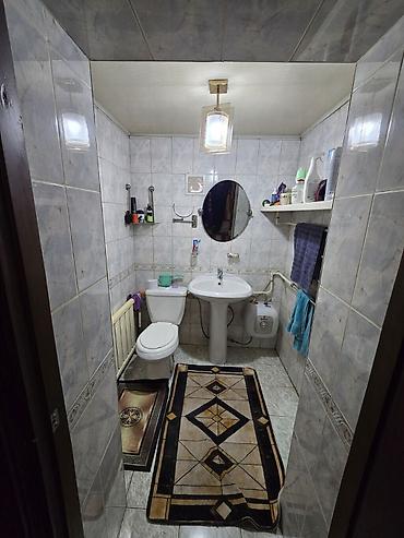 Продажа коттеджей и домов: Продаю дом р-н Лермонтова/ Ж. Жолу. Участок 6 сотоккирп, 2 дома на — 6