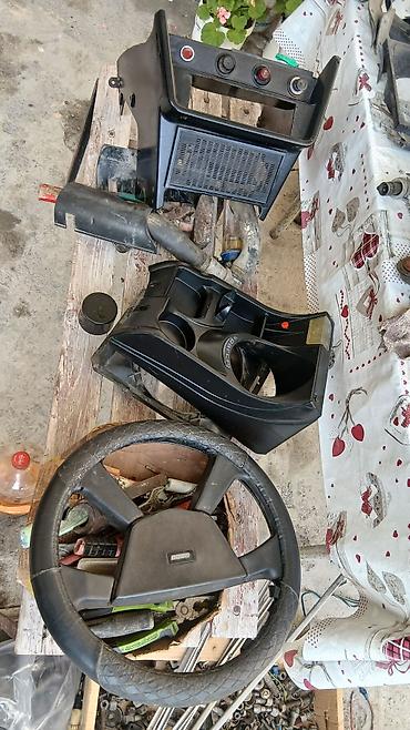 Digər avtomobil ehtiyat hissələri: Avtomobil ehtiyat hissələri dəsti Təsvir: - 4 ədəd polad disk — 13