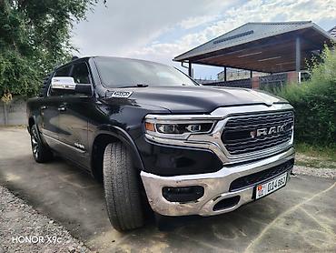jetta 2: Dodge Ram 1500: 2020 г., 5.7 л, Автомат, Бензин, Пикап — 4