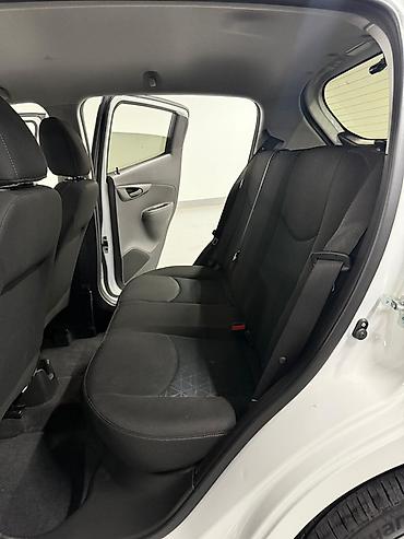 Chevrolet: Chevrolet Spark: 2022 г., 0.1 л, Автомат, Бензин, Хэтчбэк — 12