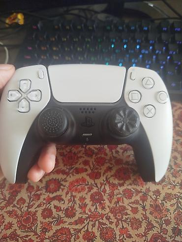 ps 4 oyun diski: Кастом геймпад PS 5 dualsense GearZ. На него была запаяна GearZ — 2