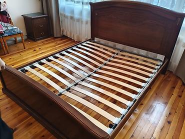 Спальные гарнитуры: Спальный гарнитур, Б/у, Двуспальная кровать, Дерево, цвет - Коричневый — 16