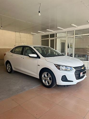 Chevrolet: Chevrolet Onix: 2020 г., 1 л, Автомат, Бензин, Седан — 3