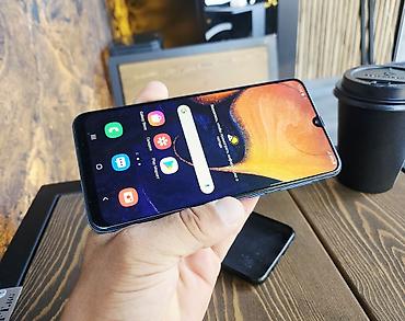 android auto: Samsung Galaxy A50, Б/у, 128 ГБ, цвет - Синий, 2 SIM — 4
