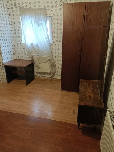 губада сатылан евлери: 30 м², 2 комнаты
