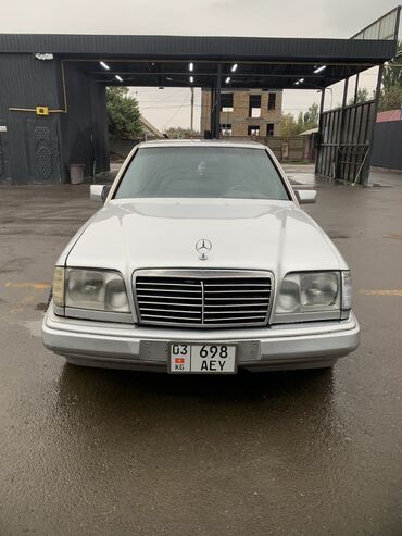 Mercedes-Benz: Mercedes-Benz W124: 1993 г., 2.2 л, Механика, Бензин