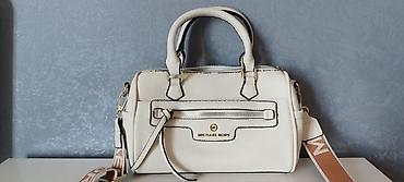 Çantalar: Michael Kors qadın çantası – krem rəng, strukturlaşdırılmış dizayn — 1