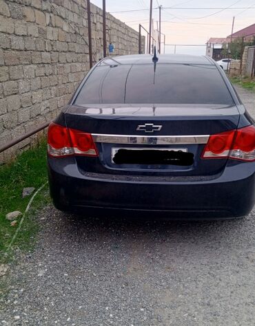 фольксваген поло салон: Chevrolet Cruze sedan - Kuzov: qara rəng, 4 qapı, arxa spoylersiz