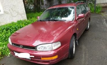 крутые машины: Toyota Camry: 1993 г., Механика, Бензин, Универсал