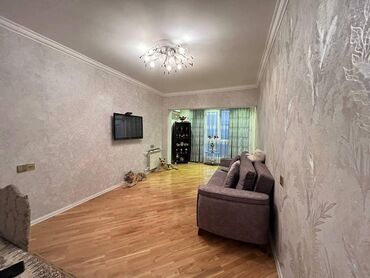 Köhnə tikili: Bakı, 3 otaqlı, Köhnə tikili, m. Əhmədli, 65 kv. m — 3