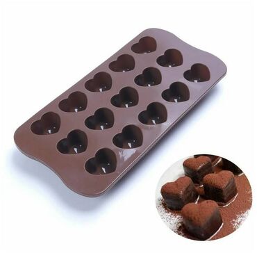форма для шоколада: Силиконовая форма для шоколада "Сердечки", нестандартная для конфет