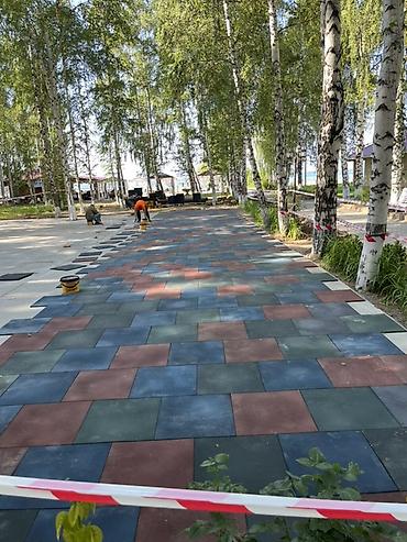 Резиновое покрытие и тротуарная плитка — профессиональное устройство at lalafo.kg Резиновое покрытие и тротуарная плитка — профессиональное устройство