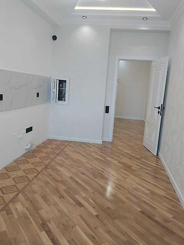 ev gence: 8-ci kilometr, 2 otaqlı, Yeni tikili, m. Qara Qarayev, 101 kv. m — 4