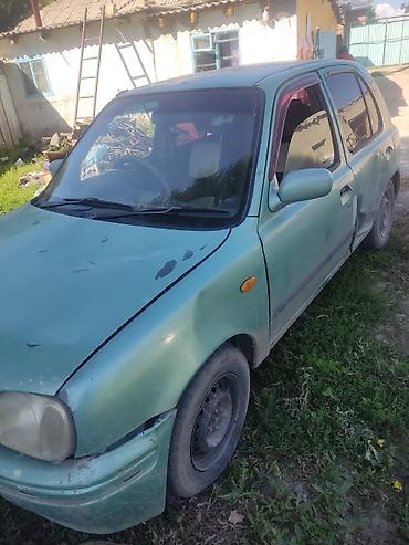 w211 e270: Nissan March: 2000 г., Автомат, Хэтчбэк — 5