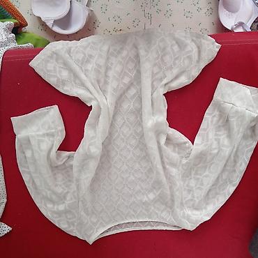 Kompleti: Ženska odeća – set komada - Crna bluza od laganog materijala, V-izrez — 11