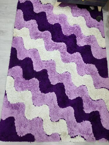 leon sekli: Xalça Dekorativ, Kredit yoxdur