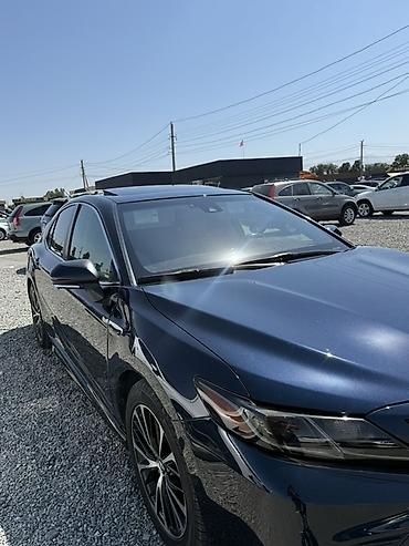 Toyota: Toyota Camry: 2018 г., 2.5 л, Автомат, Бензин, Седан — 2