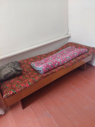 мебель жасайбыз: Диван-кровать, цвет - Коричневый, Б/у