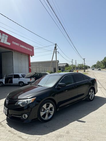 автомашин: Toyota Camry: 2012 г., 2.5 л, Автомат, Бензин, Седан