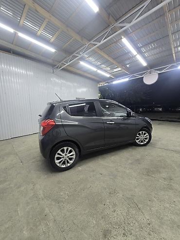 dodge hellcat: Chevrolet Spark: 2018 г., 1 л, Вариатор, Бензин, Хэтчбэк — 5