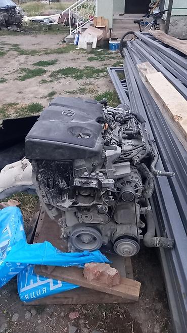 выпускной колектор: Бензиновый мотор Toyota 2018 г., 2.5 л, Б/у, Оригинал, США — 2
