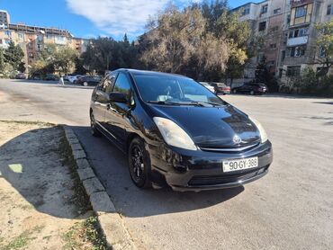 Nəqliyyat vasitəsinin icarəsi: Günlük, Toyota, Depozitlə, Qalmaq şərti ilə — 5