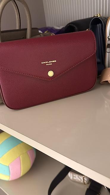 David Jones Paris çiyin çantaları və aksessuarlar kolleksiyası - lalafo.az -da David Jones Paris çiyin çantaları və aksessuarlar kolleksiyası -