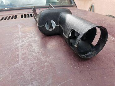 Auto delovi: Obloga plastika volana Lada 2121 Niva. Polovno, ocuvano kao novo — 2