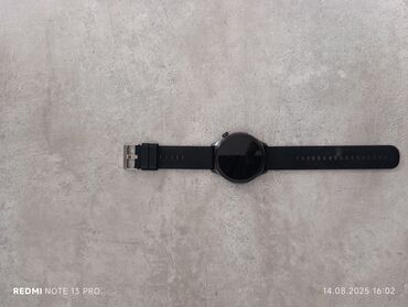 часы longines: Элегантные смарт-часы с круглым корпусом черного цвета. Модель