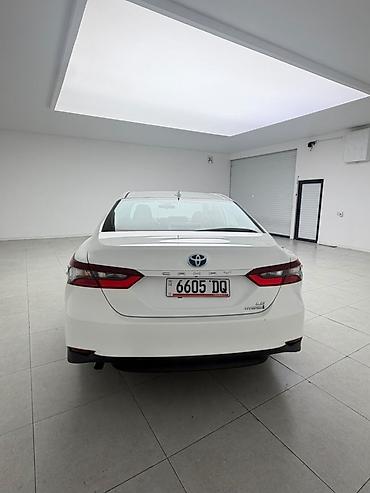 тойота гбрит: Toyota Camry: 2023 г., 2.5 л, Автомат, Гибрид, Седан — 2