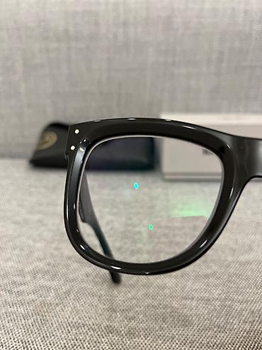 Eynəklər: Tezedir.Aldiqdan sonra 5-6 defe taxmisham.Optik linzalarla evez edilib — 10