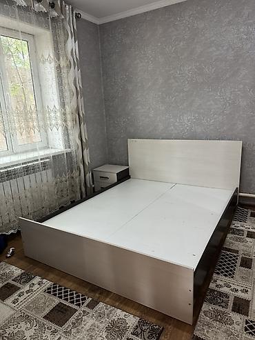 кухонный гарнитут бу: Спальный гарнитур, Б/у, Двуспальная кровать, ДСП, Самовывоз — 1