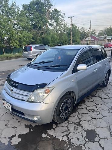 Toyota: Toyota Ist: 2003 г., 1.3 л, Автомат, Бензин, Хетчбек — 1