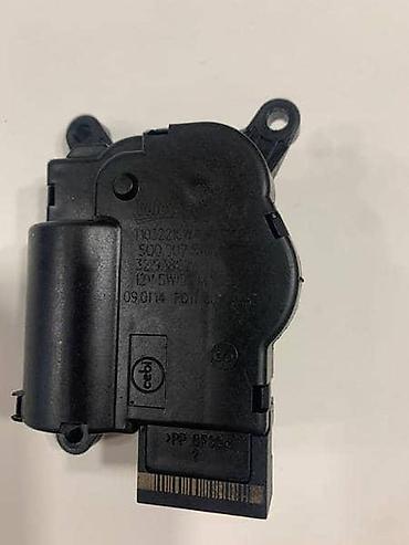 rezervoar: MOTOR KLAPNE GREJANJA ZA VOLKSWAGEN GOLF 7 - 5Q0907511K | Motor — 3