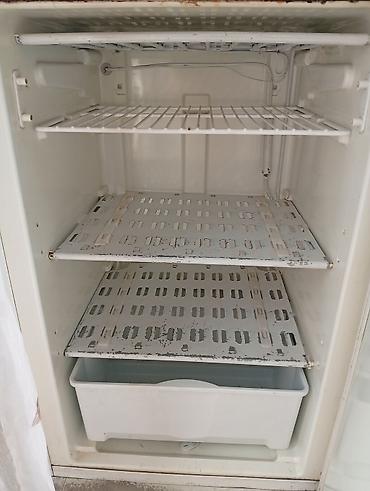 буферные динамики: Холодильник Indesit, Б/у, Двухкамерный — 5