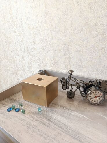 Stol lampaları: Beton korpuslu, abstrakt dizaynlı masa lampası. Daxili işıqlandırma -da lalafo.az — 3 Stol lampaları: Beton korpuslu, abstrakt dizaynlı masa lampası. Daxili işıqlandırma — 3