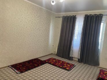1 комнатная квартира джалал абад аренда: 1 бөлмө, 39 кв. м, 105-серия, 9 кабат, Евроремонт